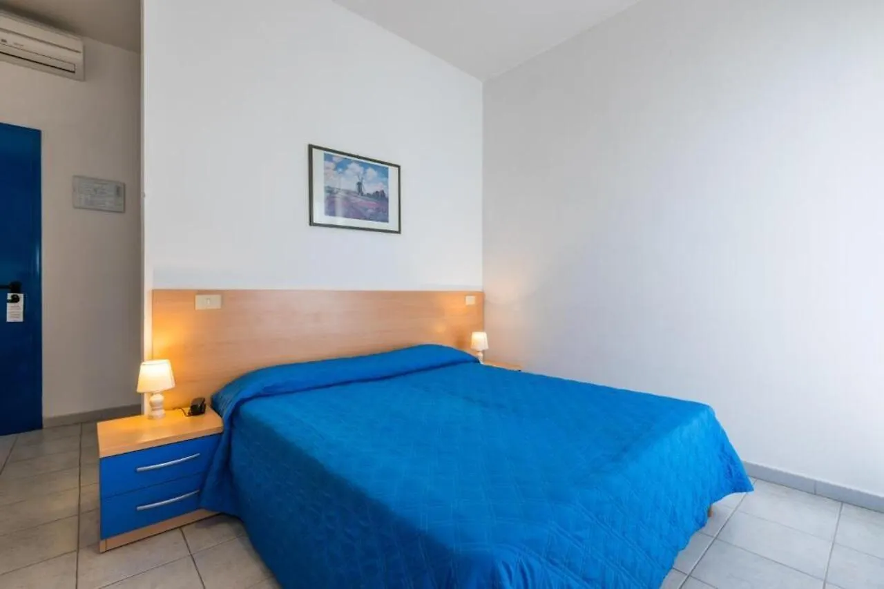 מרינה די צ'צ'ינה Hotel Stella Marina  מרינה די צ'צ'ינה