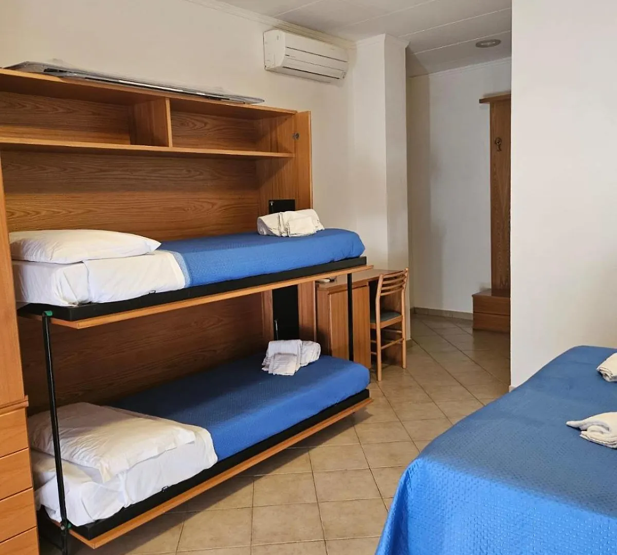 מרינה די צ'צ'ינה Hotel Stella Marina