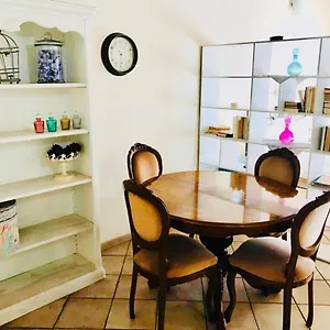  Apartment Le Rondini Italy