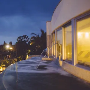 https://hotel-olivi-thermae-natural-spa-sirmione.it-lombardy.com