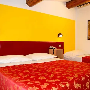 https://abc-comfort-hotel-mantova-city-centre.it-lombardy.com